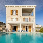 Luxury Seafront Castello With Heated Pool & *