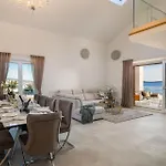 Villa Luxury Seafront Castello With Heated Pool &