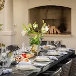 Luxury Seafront Castello With Heated Pool & *