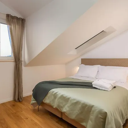 Villa Seaside Luxury Villa Castello Rogoznica Heated Pool, Sauna, Gym & Jacuzzi