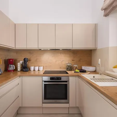 Seaside Luxury Castello Heated Pool, Sauna, Gym & Jacuzzi Villa Rogoznica (Sibenik-Knin)