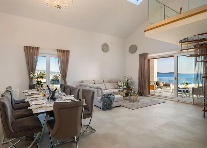 Vila Seaside Luxury Castello Heated Pool, Sauna, Gym & Jacuzzi