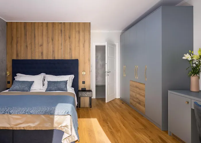 Seaside Luxury Castello Heated Pool, Sauna, Gym & Jacuzzi 빌라 로고즈니차