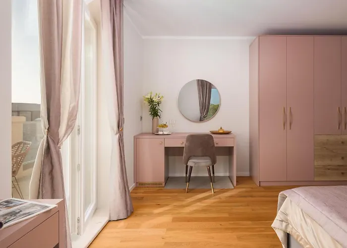 Seaside Luxury Castello Heated Pool, Sauna, Gym & Jacuzzi 빌라 *