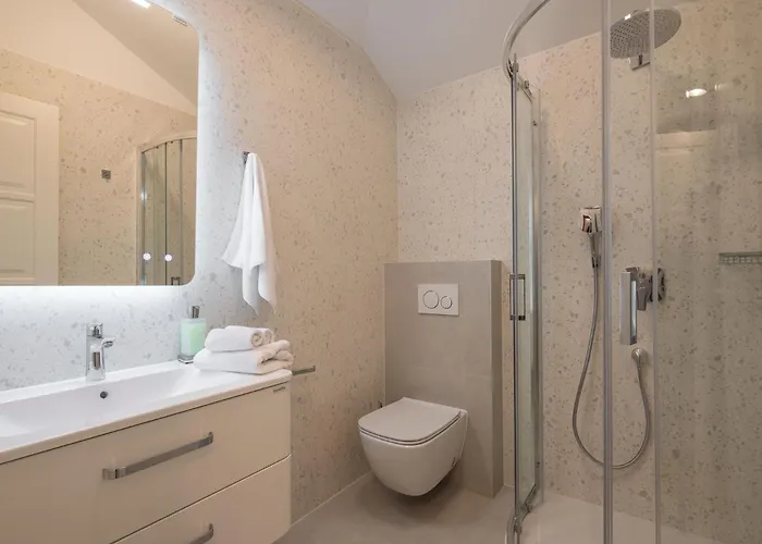 Seaside Luxury Castello Heated Pool, Sauna, Gym & Jacuzzi 빌라