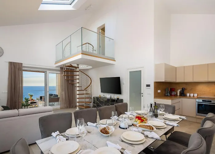 Seaside Luxury Castello Heated Pool, Sauna, Gym & Jacuzzi Rogoznica (Sibenik-Knin)