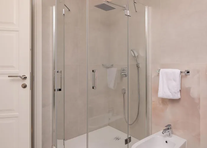 Seaside Luxury Castello Heated Pool, Sauna, Gym & Jacuzzi * 로고즈니차